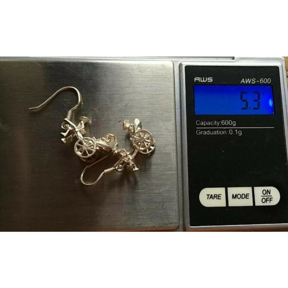 Vtg Pulled Cooley Rickshaw & Passenger Sterling 925 Earrings 5.3G Movable Wheels - Picture 6 of 9